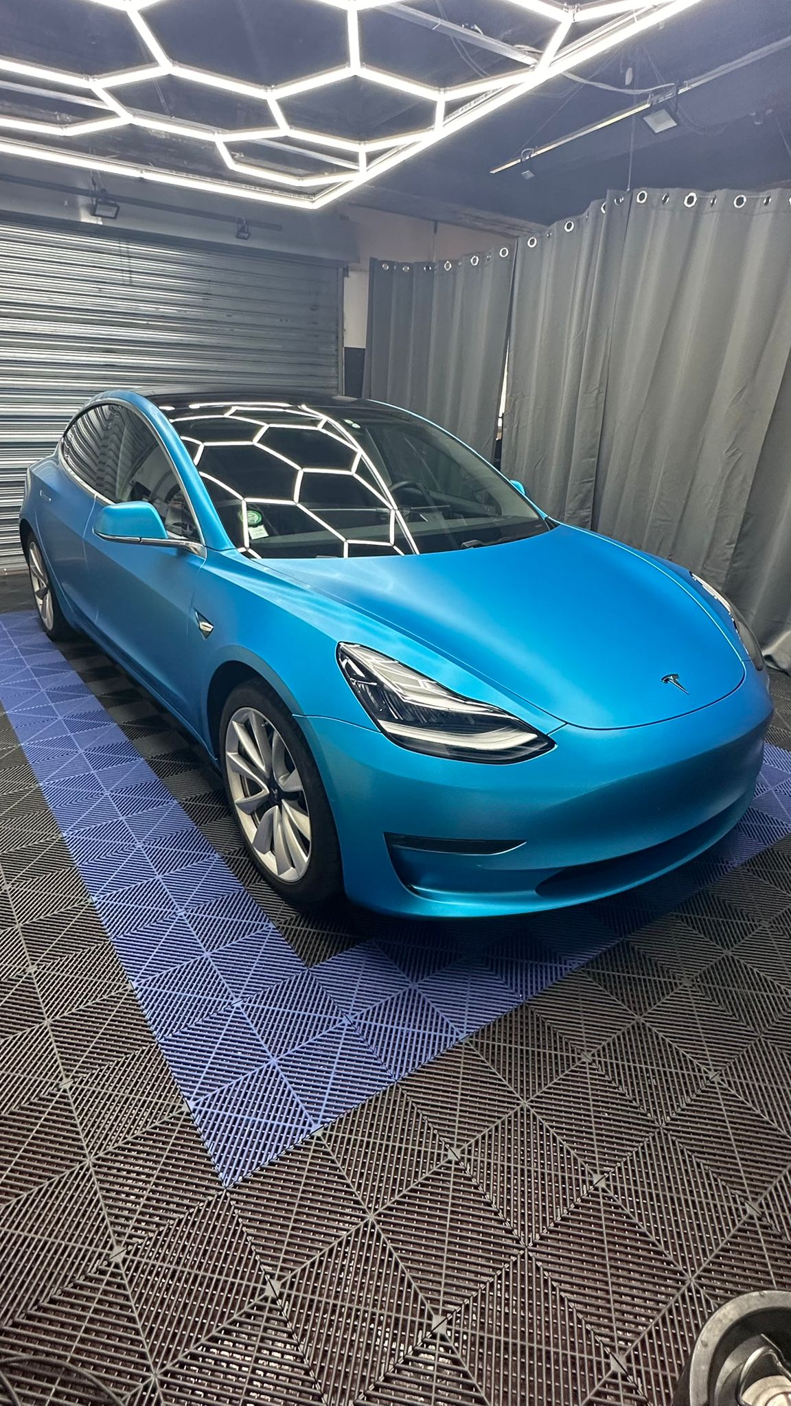 covering tesla modèle 3 14 WhatsApp Image 2025 11 30 a 23.04.18 224820e3